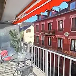 L'aixotique Lägenhet